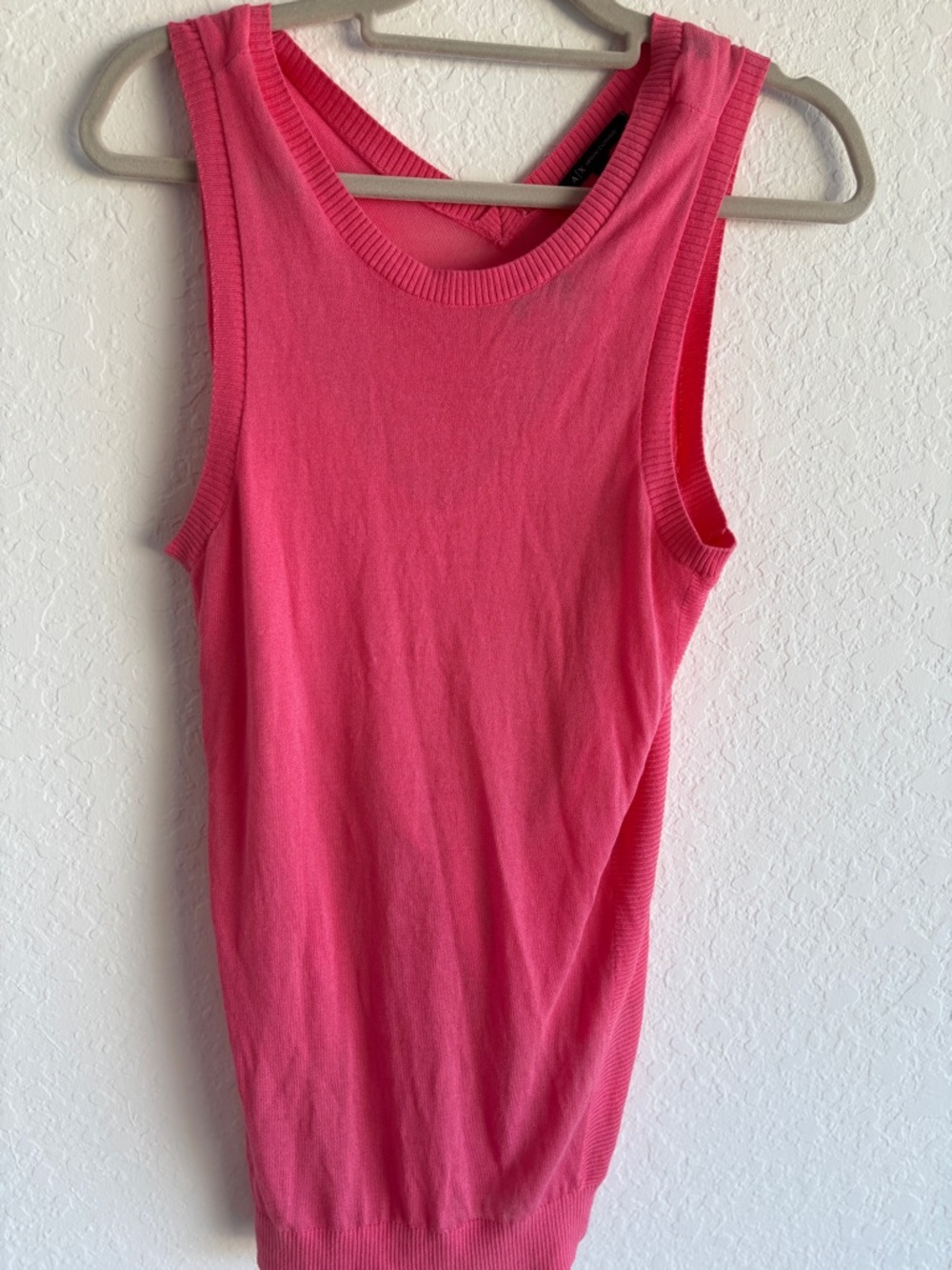 A|X Armani Exchange Coral V-Neck Top Spring Tank Lightweight Basic Like New S
